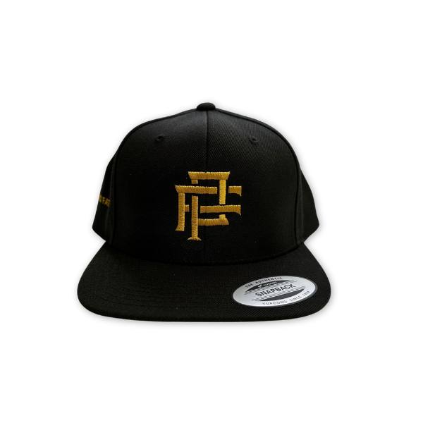 BLACK & GOLD 6 PANEL FLAT BRIM